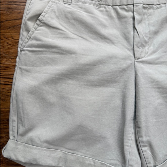 Gap Boyfriend Roll Up Classic Khaki/ Gray Women's Shorts Size 6 - Picture 2 of 15